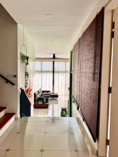 Rumah Berkembar untuk Dijual di Sunway City Iskandar Puteri (Iskandar Puteri (Nusajaya)) - Roselynn Chai - Living Room - PropertyGuru.com.my