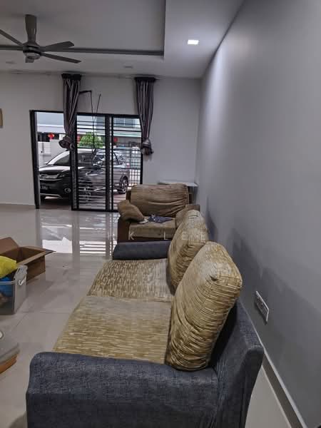 Rumah Teres untuk Disewa di Sutera Damansara (Damansara Damai) - HK Lee - PropertyGuru.com.my