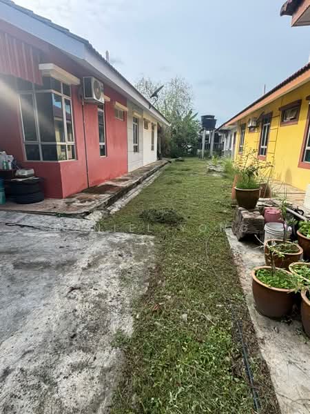 Rumah Teres 1-Tingkat untuk Dijual di Kota Tinggi (Johor) - Daniel Yong - Exterior - PropertyGuru.com.my
