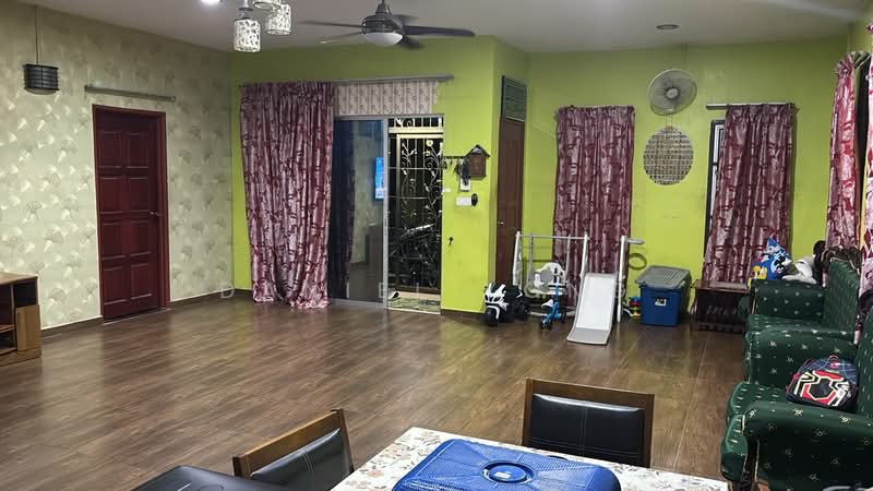 Rumah Teres 1-Tingkat untuk Dijual di Kota Tinggi (Johor) - Daniel Yong - Living Room - PropertyGuru.com.my