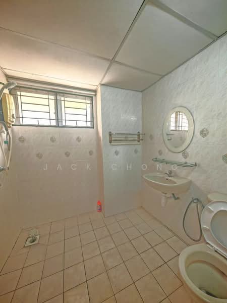 Condominium for Rent at Puncak Nusa Kelana - Jack Chong - Bathroom - PropertyGuru.com.my