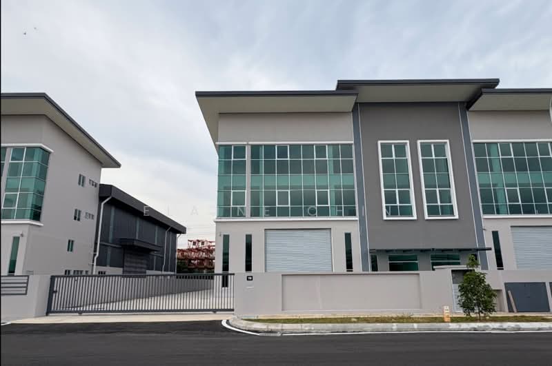 Semi-D Factory for Rent in Seksyen 35 (Shah Alam) - Elaine Chin - Exterior - PropertyGuru.com.my