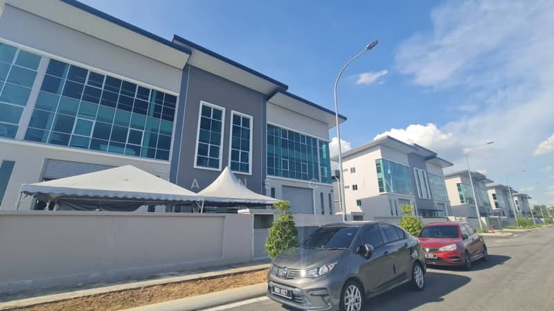 Semi-D Factory for Rent in Seksyen 35 (Shah Alam) - Elaine Chin - Exterior - PropertyGuru.com.my