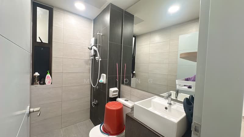 Kondominium untuk Dijual di Admiral Residences - Mii Ong - Bathroom - PropertyGuru.com.my