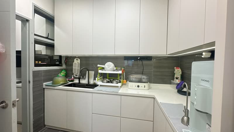 Kondominium untuk Dijual di Admiral Residences - Mii Ong - Kitchen - PropertyGuru.com.my