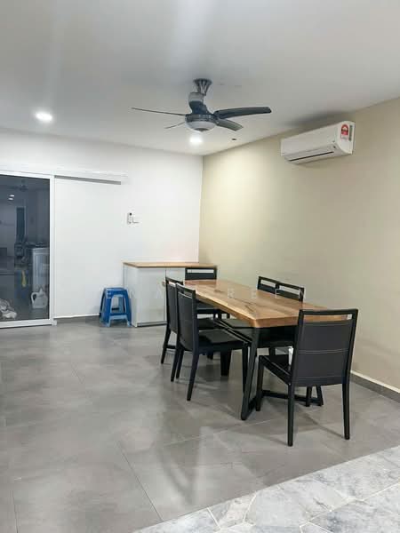 Rumah Teres 2 Tingkat untuk Dijual di Kelana Jaya (Petaling Jaya) - Lena Green - Dining Room - PropertyGuru.com.my