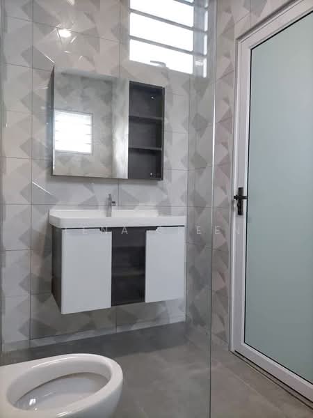 Rumah Teres 2 Tingkat untuk Dijual di Kelana Jaya (Petaling Jaya) - Lena Green - Bathroom - PropertyGuru.com.my