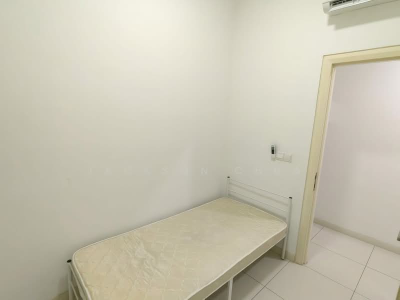 Servis Apartment untuk Disewa di Icon Residenz @ Icon City - Jackson Chua - Bedroom - PropertyGuru.com.my