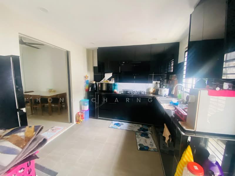 Rumah Teres 2-Tingkat untuk Disewa di Tampoi (Johor) - Hong Charng Lee - Kitchen - PropertyGuru.com.my