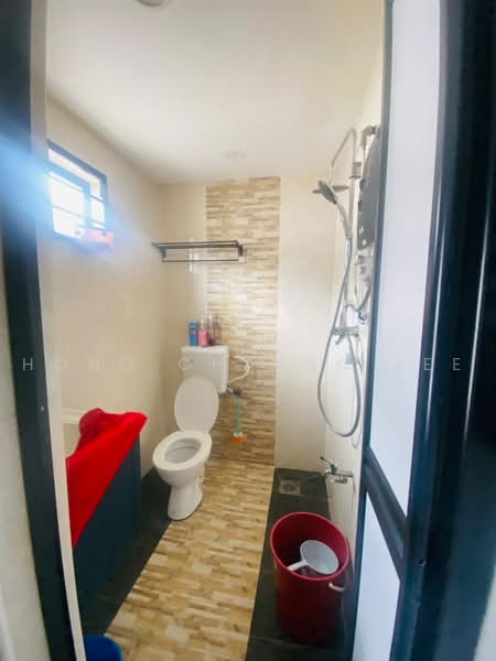 Rumah Teres 2-Tingkat untuk Disewa di Tampoi (Johor) - Hong Charng Lee - Bathroom - PropertyGuru.com.my