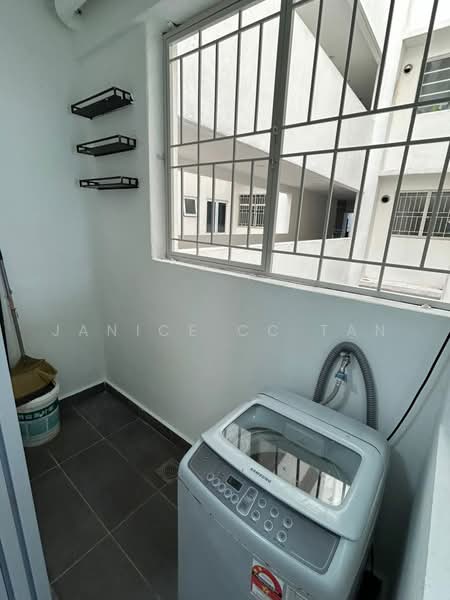 Kondominium untuk Dijual di Koi Suites - Janice CC Tan - PropertyGuru.com.my