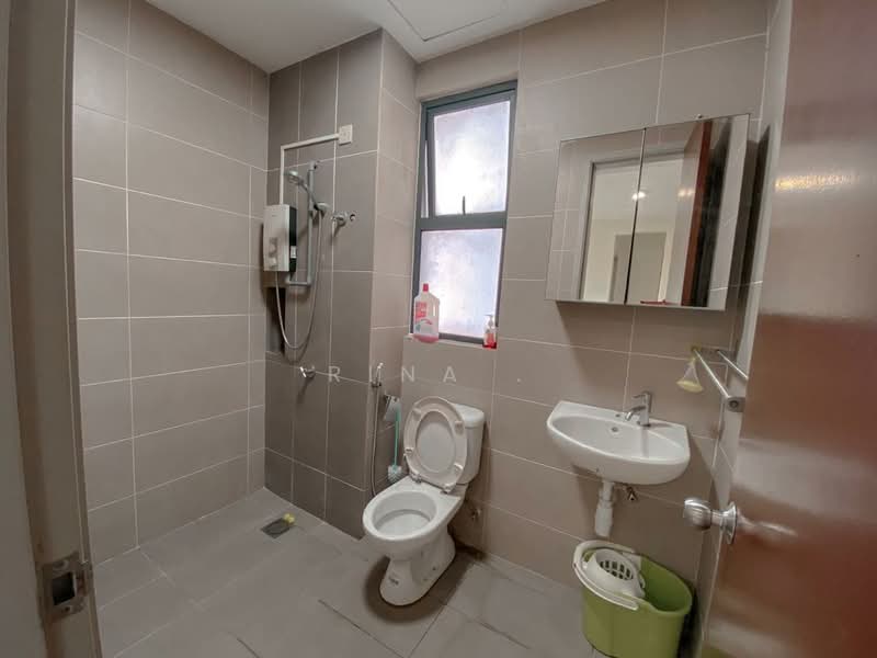 Kondominium untuk Dijual di Lido Residency - Rina . - Bathroom - PropertyGuru.com.my