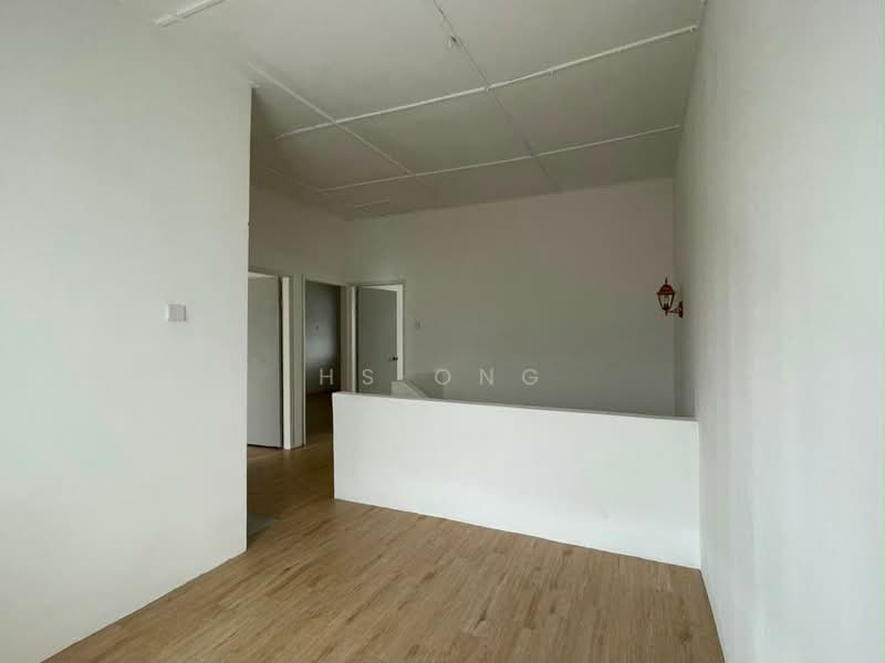Rumah Teres 2-Tingkat untuk Disewa di Klang (Selangor) - HS Ong - Upstairs Living Room - PropertyGuru.com.my