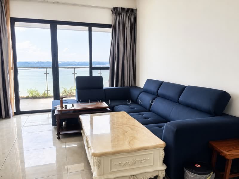 Kondominium untuk Disewa di Royal Strand @ Country Garden Danga Bay - Vivi Ong - Living Room - PropertyGuru.com.my
