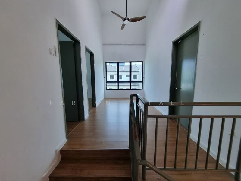2-storey Terraced House for Sale in Dengkil (Selangor) - Farhan Rafael - Corridor - PropertyGuru.com.my