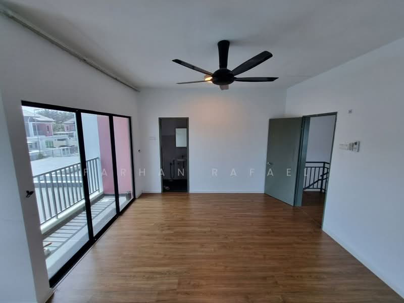 2-storey Terraced House for Sale in Dengkil (Selangor) - Farhan Rafael - Balcony - PropertyGuru.com.my