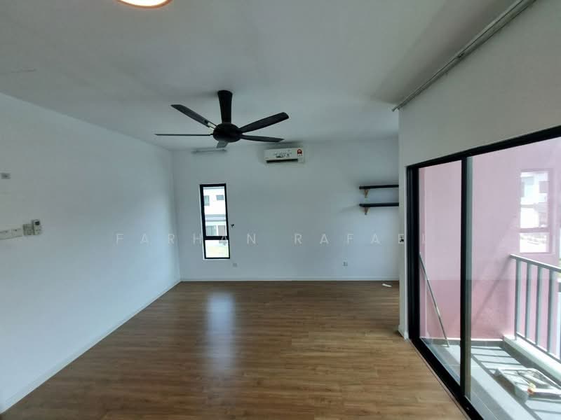 2-storey Terraced House for Sale in Dengkil (Selangor) - Farhan Rafael - Living Room - PropertyGuru.com.my