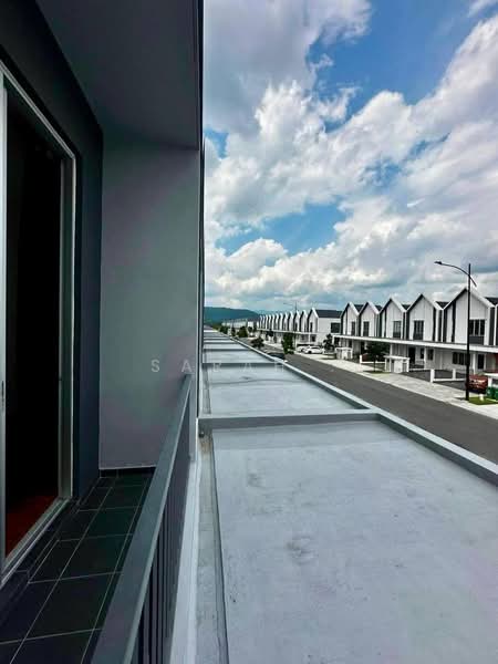 Rumah Teres 2-Tingkat untuk Disewa di Eco Majestic (Semenyih) - Sarah . - PropertyGuru.com.my
