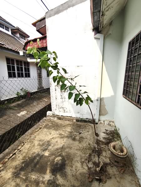 1.5-storey Terraced House for Sale in Usj 3 (Subang Jaya) - Bryant Be - Exterior - PropertyGuru.com.my