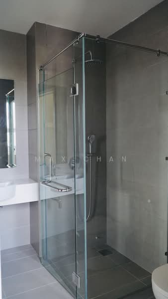 Service Residence for Sale at Dorsett Waterfront Subang - Max Chan - Bathroom - PropertyGuru.com.my