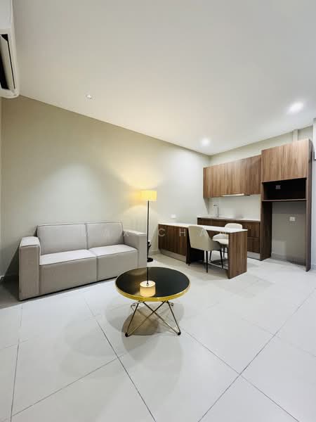 Service Residence for Sale at Dorsett Waterfront Subang - Max Chan - Living Room - PropertyGuru.com.my