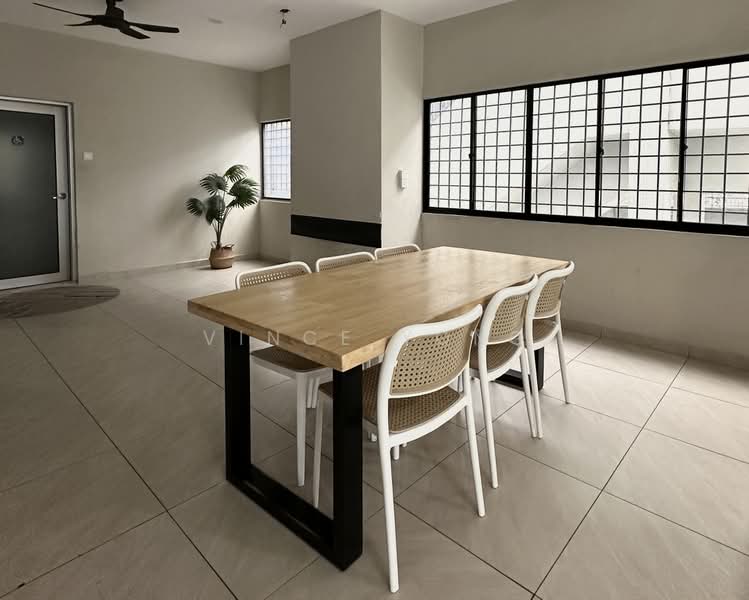 2-storey Terraced House for Rent in Jalan Ipoh (Kuala Lumpur) - Vince Yong - Dining Room - PropertyGuru.com.my