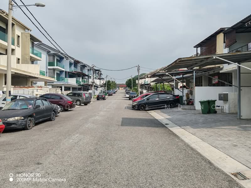 Townhouse for Sale in Taman Seri Segar (Semenyih) - Ahmad Gadafi Md Nor - Exterior - PropertyGuru.com.my