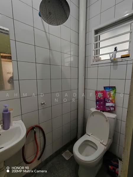 Townhouse for Sale in Taman Seri Segar (Semenyih) - Ahmad Gadafi Md Nor - Bathroom - PropertyGuru.com.my