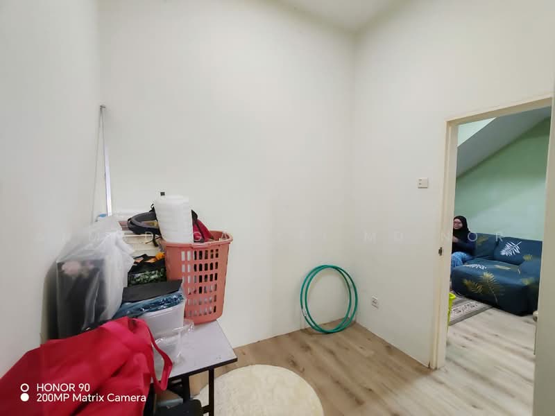 Townhouse for Sale in Taman Seri Segar (Semenyih) - Ahmad Gadafi Md Nor - Living Room - PropertyGuru.com.my
