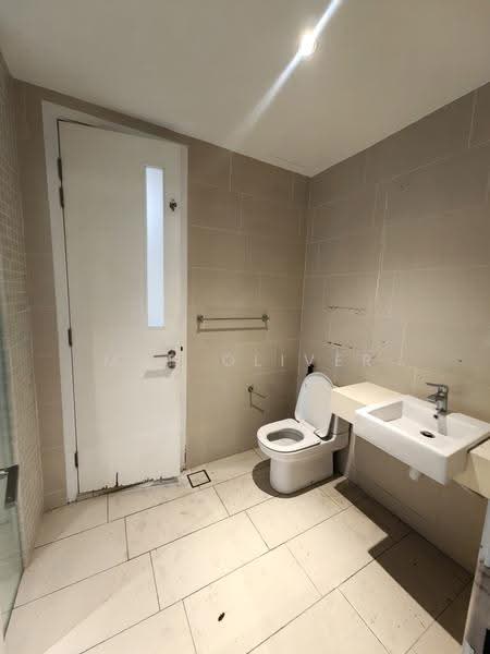 Condominium for Sale at The Treez Jalil Residen - Mak Oliver - Bathroom - PropertyGuru.com.my