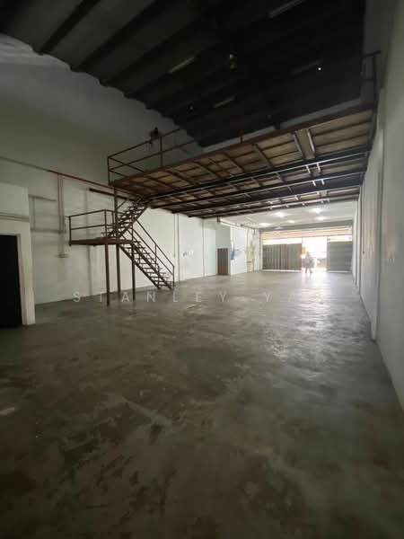 Kilang untuk Disewa di Taman Bukit Permai (Ampang) - Stanley Yap - Interior - PropertyGuru.com.my