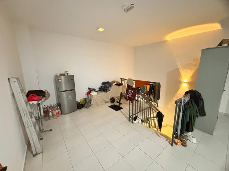 3-storey Terraced House for Sale in Taman Kundang Jaya (Rawang) - Alice Low - Interior - PropertyGuru.com.my