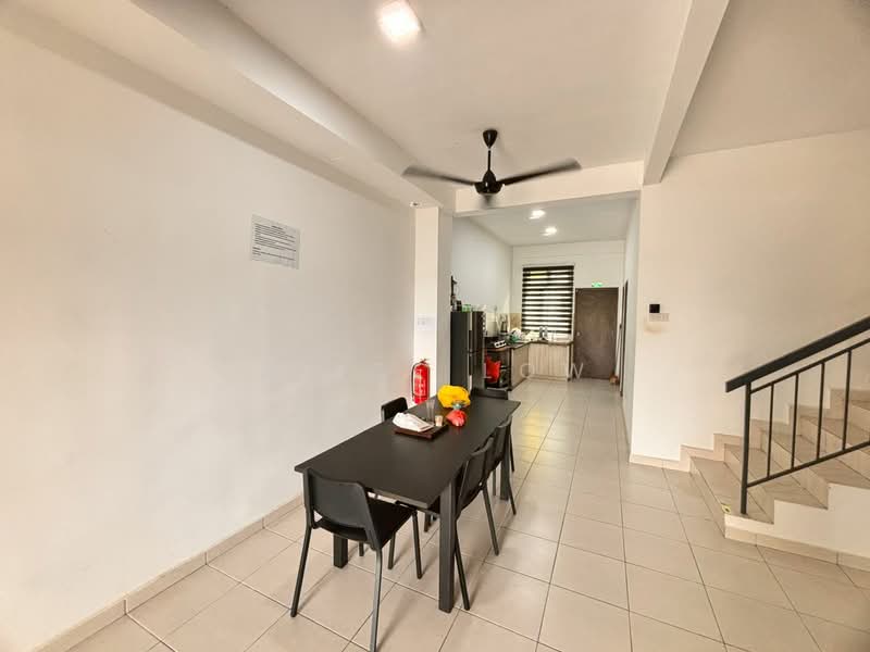 3-storey Terraced House for Sale in Taman Kundang Jaya (Rawang) - Alice Low - Interior - PropertyGuru.com.my