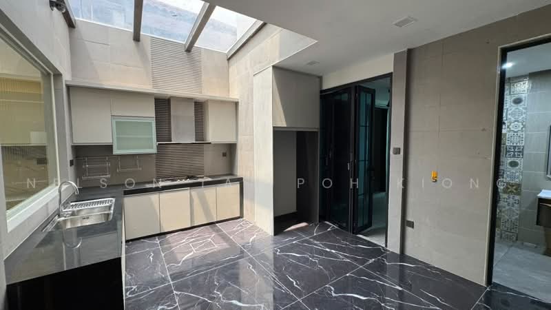 Semi-Detached House for Sale in Taman Impian Emas (Skudai) - Nelson Tan Poh Kiong - PropertyGuru.com.my