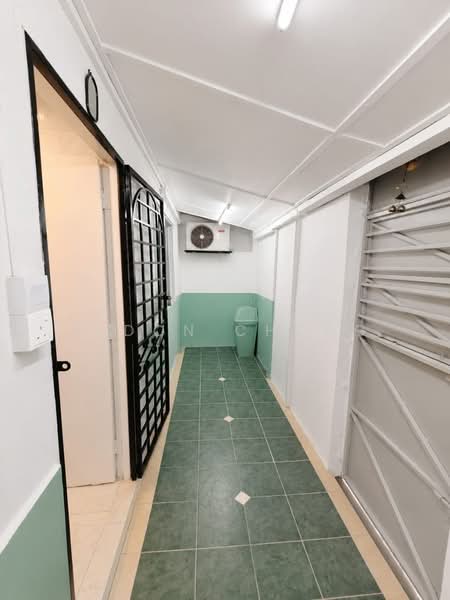 Rumah Teres 1 Tingkat untuk Dijual di Taman Ria (Kajang) - Eldon Chong - Corridor - PropertyGuru.com.my