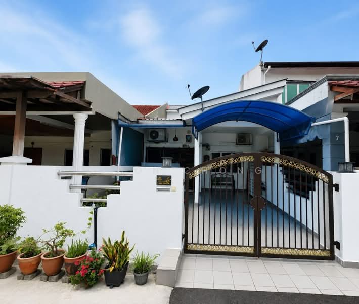 Rumah Teres 1 Tingkat untuk Dijual di Taman Ria (Kajang) - Eldon Chong - Exterior - PropertyGuru.com.my