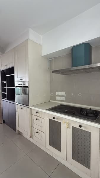 Condominium for Sale at Ara Hill Condominium - Kenjjo Yeo - Kitchen - PropertyGuru.com.my
