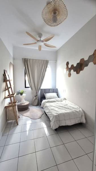Pangsapuri untuk Dijual di Residensi Kajang Utama - Iryani Akhwan - Bedroom - PropertyGuru.com.my