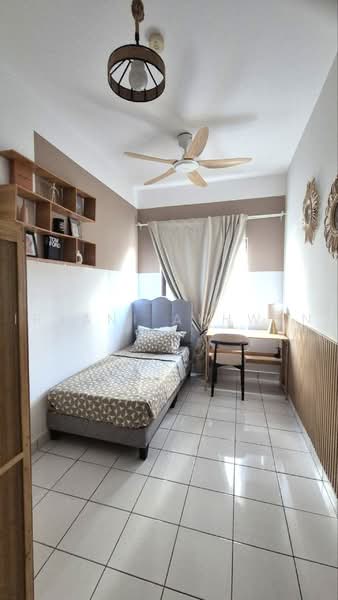 Pangsapuri untuk Dijual di Residensi Kajang Utama - Iryani Akhwan - Bedroom - PropertyGuru.com.my