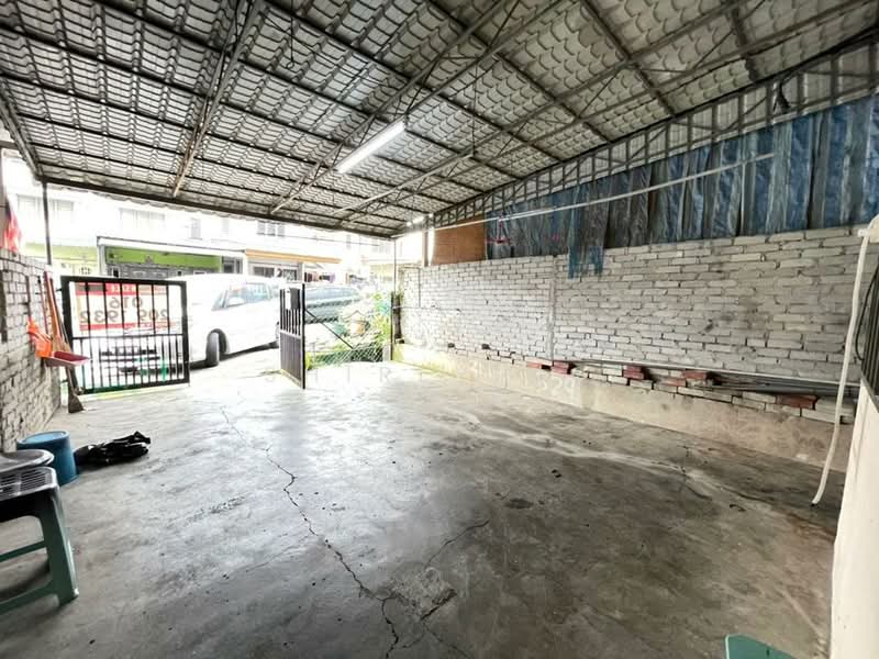 2-storey Terraced House for Sale in Rawang (Selangor) - Shirly Ng - Exterior - PropertyGuru.com.my
