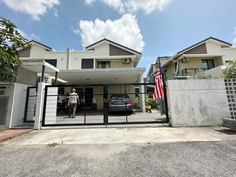 Semi-Detached House for Sale in Puncak Bestari (Puncak Alam) - Farhan Rafael - Exterior - PropertyGuru.com.my