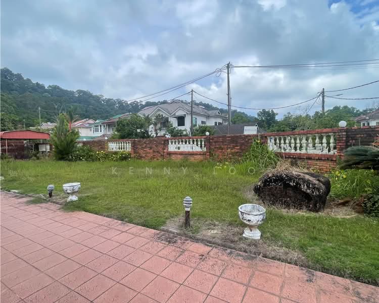 Bungalow House for Sale in Taman Bukit Pelindung (Kuantan) - Kenny Loo - Exterior - PropertyGuru.com.my