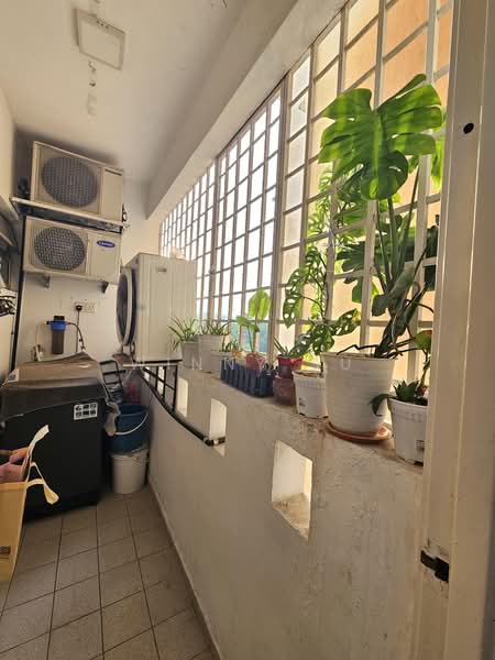 Condominium for Sale at Elaeis 2 - Winny Su - Balcony - PropertyGuru.com.my