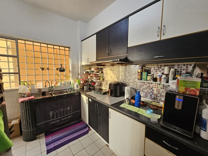 Condominium for Sale at Elaeis 2 - Winny Su - Kitchen - PropertyGuru.com.my