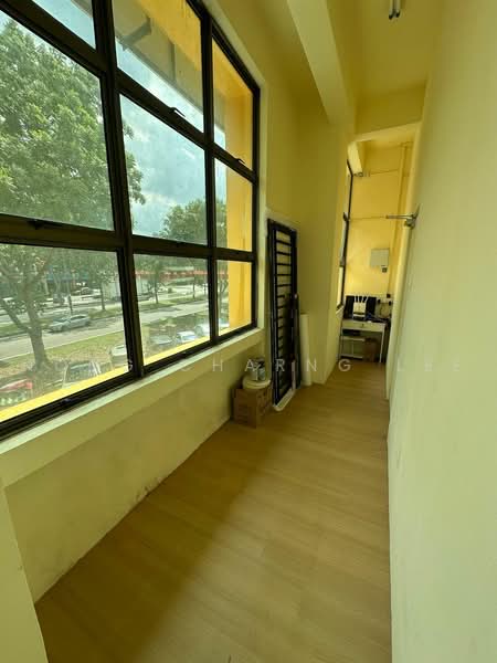 Shop / Office untuk Disewa di Ulu Tiram (Johor) - Hong Charng Lee - Corridor - PropertyGuru.com.my