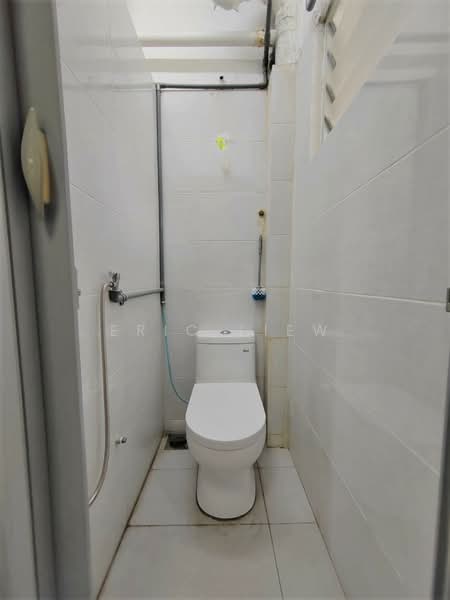 Apartment for Rent at Taman Kobena - Eric Liew - Bathroom - PropertyGuru.com.my