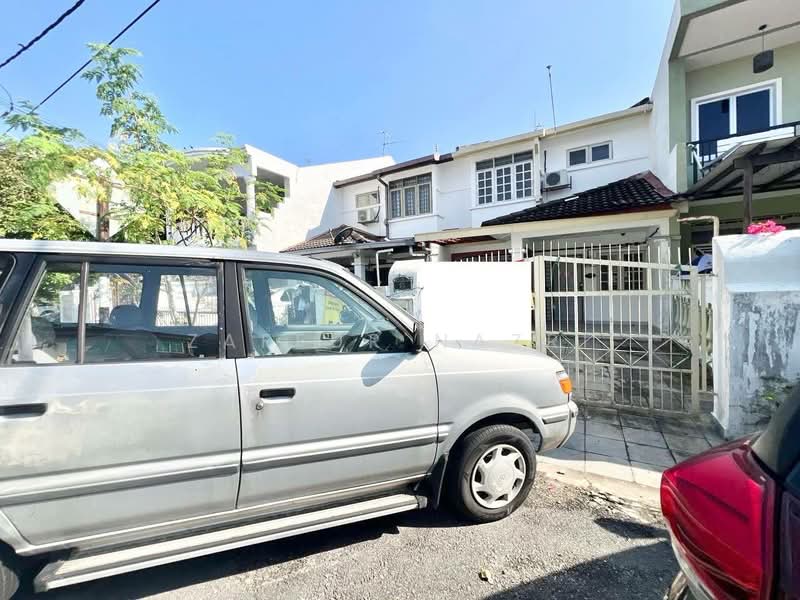 Rumah Teres 2 Tingkat untuk Dijual di Pandan Indah (Selangor) - Zaffur Nazri - Exterior - PropertyGuru.com.my