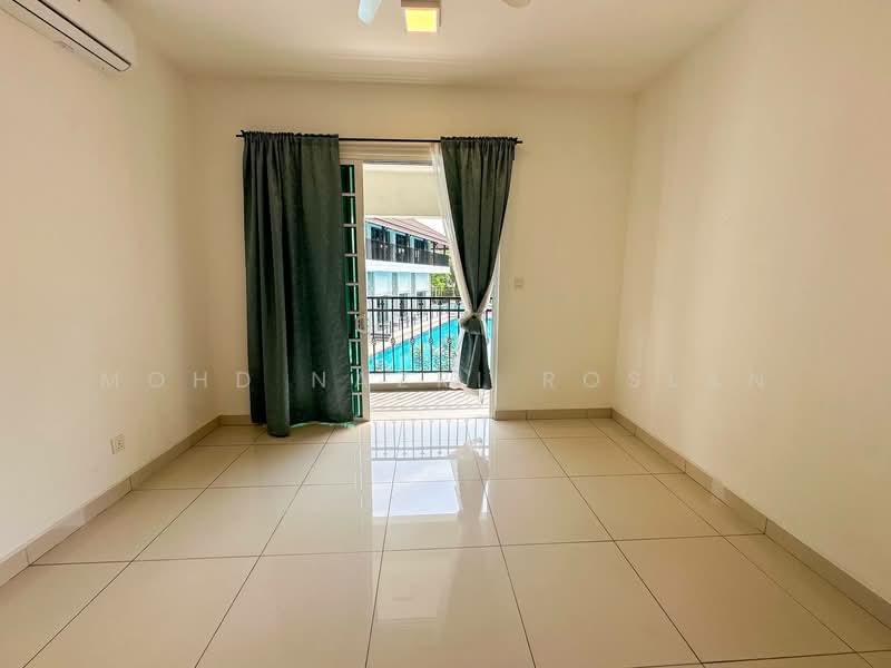 Rumah Teres 2.5-Tingkat untuk Dijual di Setia Eco Glades (Cyberjaya) - Mohd Nazri Roslan - PropertyGuru.com.my