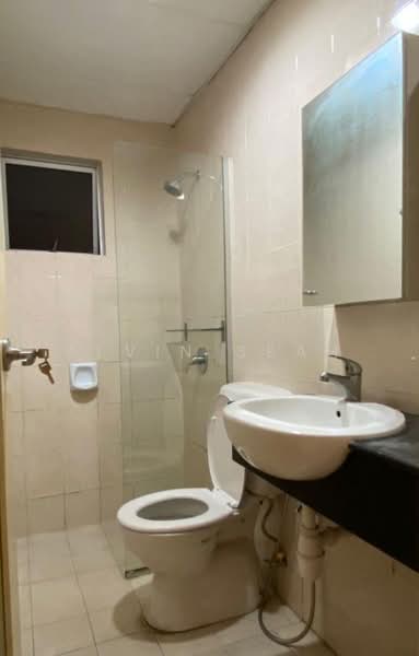 Service Residence for Sale at Mayfair - Alvin Seah - Bathroom - PropertyGuru.com.my