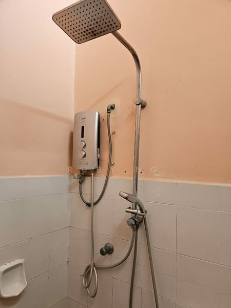 Rumah Teres 2-Tingkat untuk Dijual di Bandar Bukit Tinggi 2 (Klang) - Ruby Ng - Bathroom - PropertyGuru.com.my